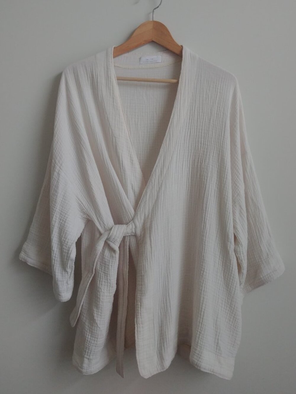 Oak + Fort Medium 100% cotton soft cream side tie relaxed fit kimono cardigan